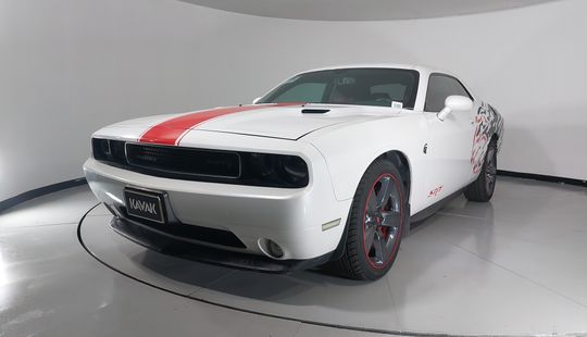 Dodge • Challenger
