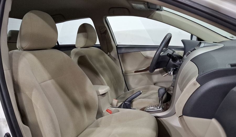 Toyota Corolla 1.8 XLE AT Sedan 2012