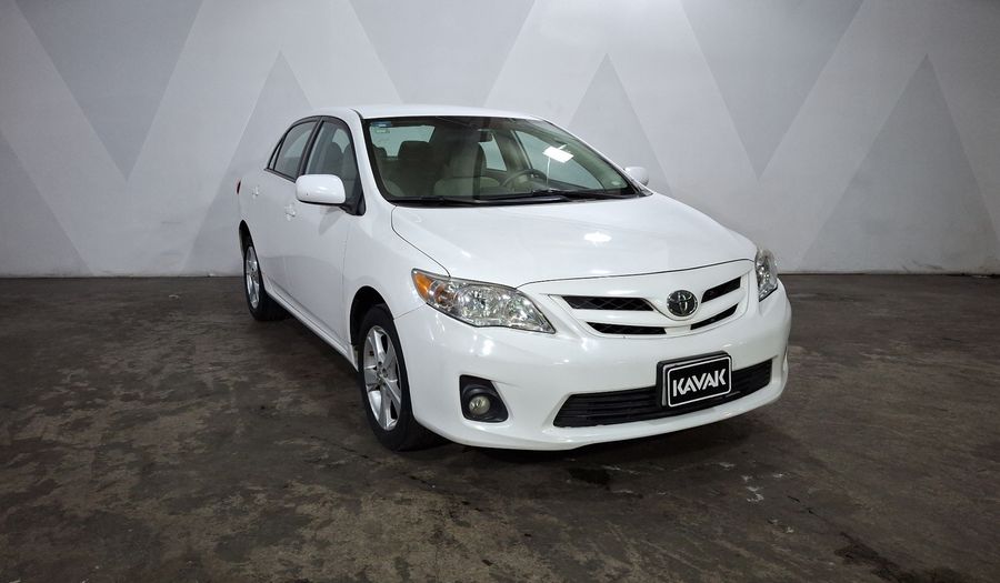Toyota Corolla 1.8 XLE AT Sedan 2012