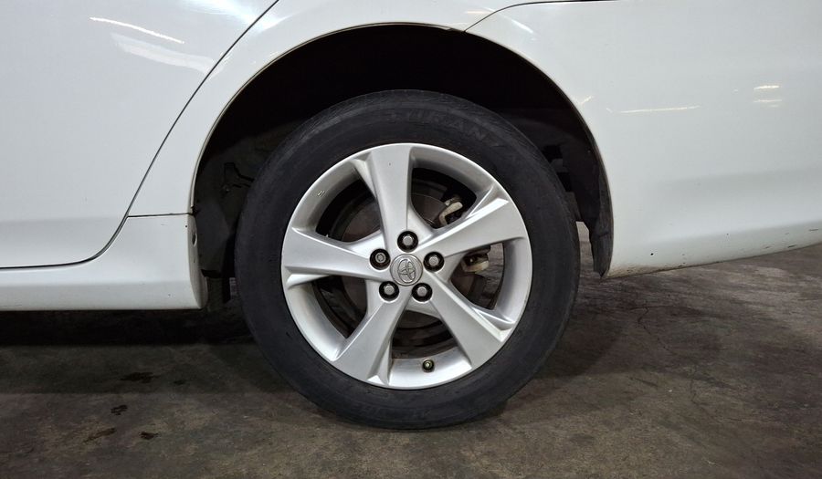 Toyota Corolla 1.8 XLE AT Sedan 2012