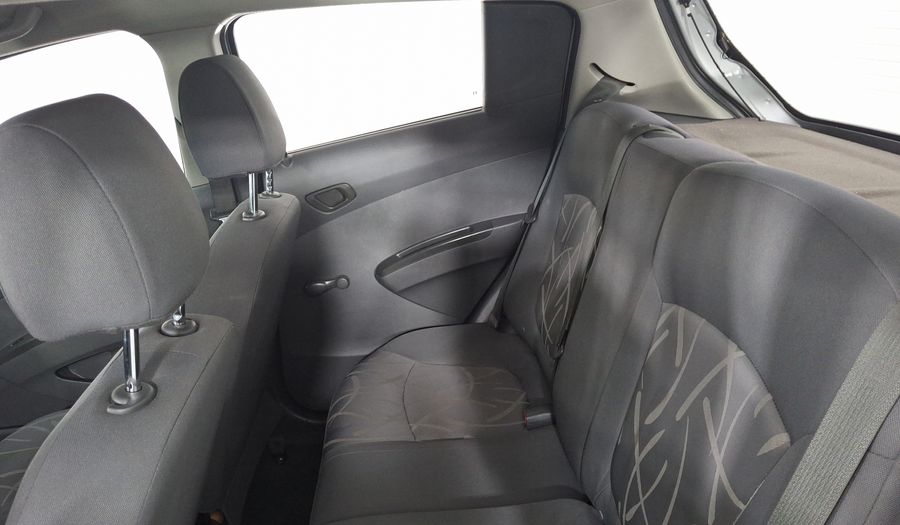 Chevrolet Spark Classic 1.2 LT B MT Hatchback 2017