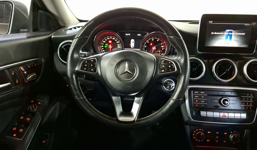 Mercedes Benz Clase Cla 1.6 CLA 200 SPORT DCT Coupe 2019
