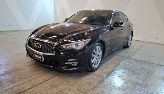 Infiniti • Q50