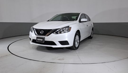 Nissan • Sentra
