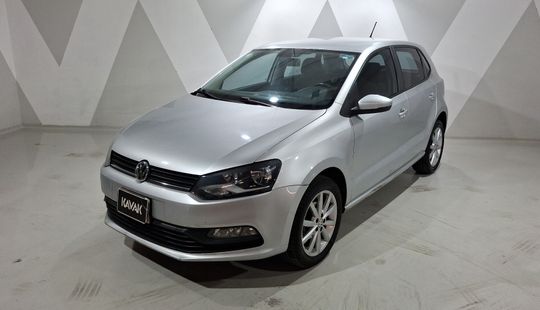 Volkswagen • Polo