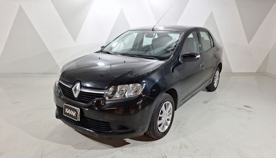 Renault • Logan