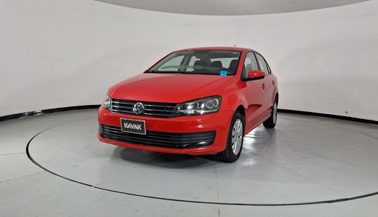 Volkswagen • Vento