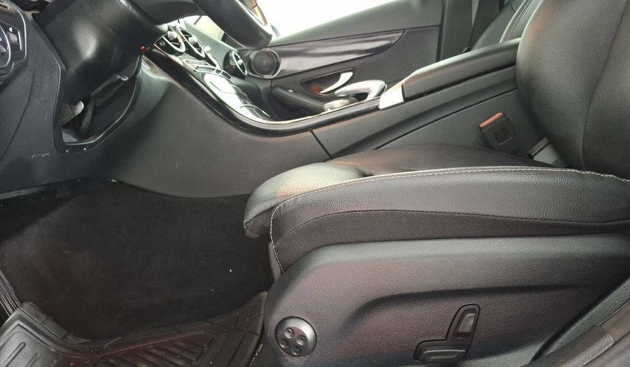 Mercedes Benz Clase C 2.0 200 AUTO Coupe 2020