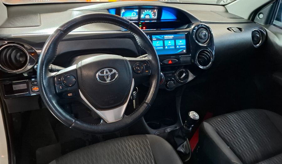 Toyota Etios 1.5 XLS Hatchback 2017