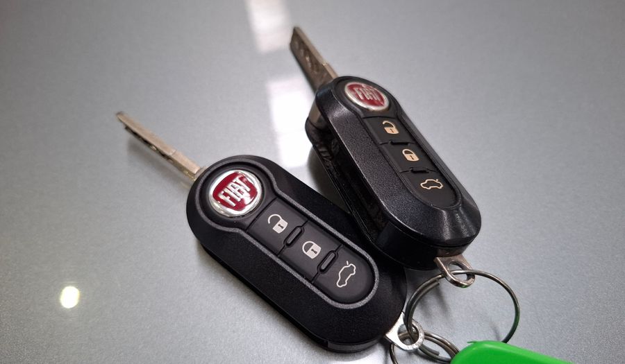 Fiat Linea 1.7 ABSOLUTE 16V MT Sedan 2016