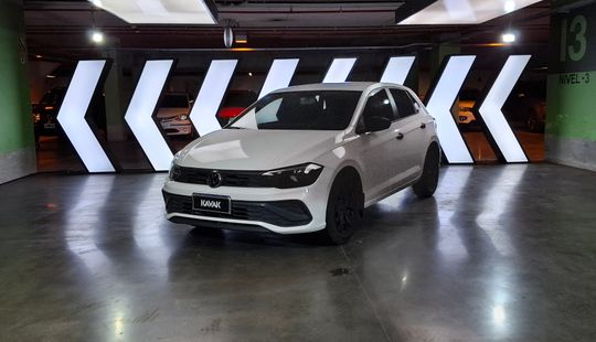 Volkswagen • Polo