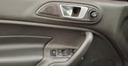 Ford Fiesta Kinetic Design 1.6 16V TITANIUM Hatchback 2014