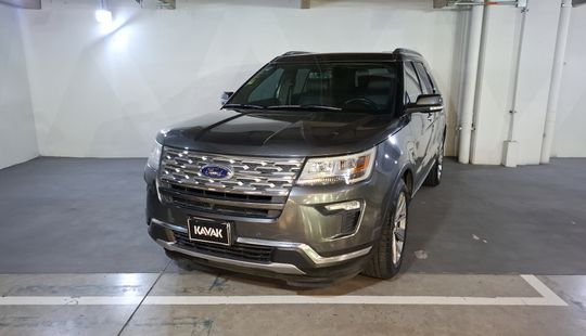Ford • Explorer