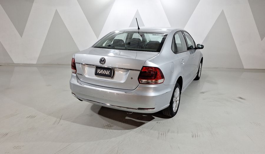 Volkswagen Vento 1.6 HIGHLINE TIPTRONIC Sedan 2017