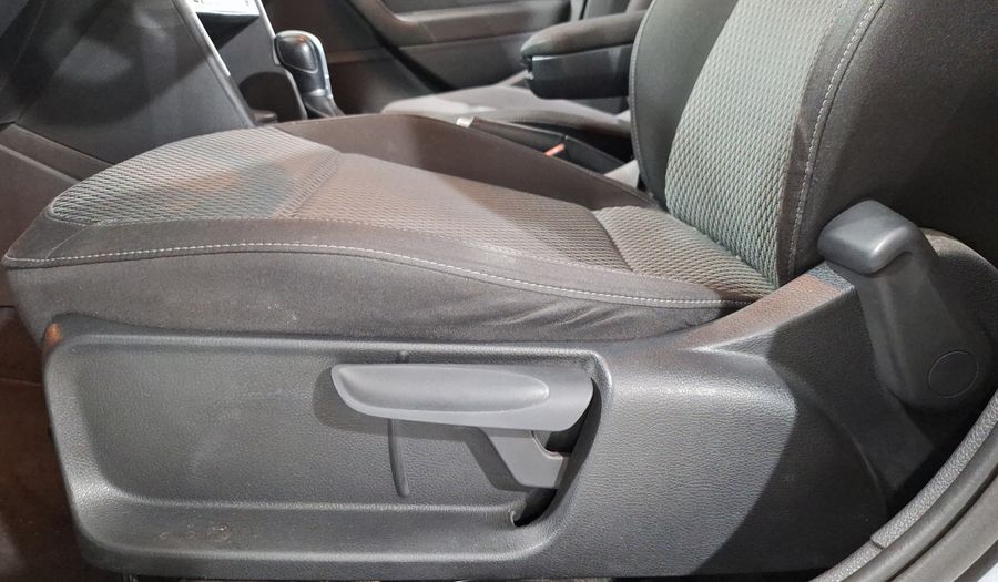 Volkswagen Vento 1.6 HIGHLINE TIPTRONIC Sedan 2017