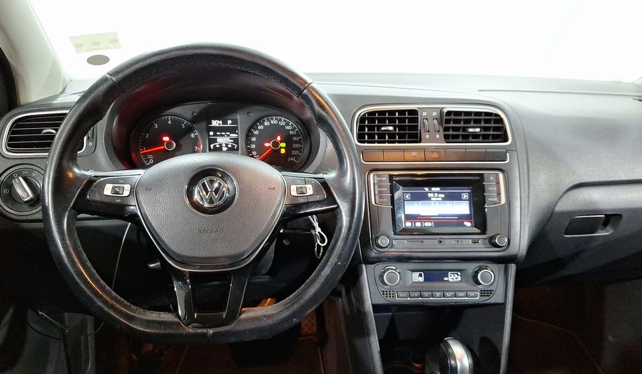 Volkswagen Vento 1.6 HIGHLINE TIPTRONIC Sedan 2017