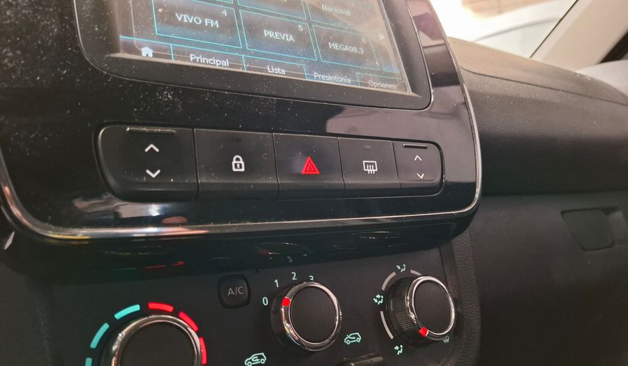 Renault Kwid 1.0 ITENS Hatchback 2018