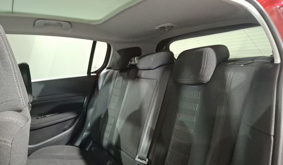 Peugeot 308 1.6 FELINE AT Hatchback 2016
