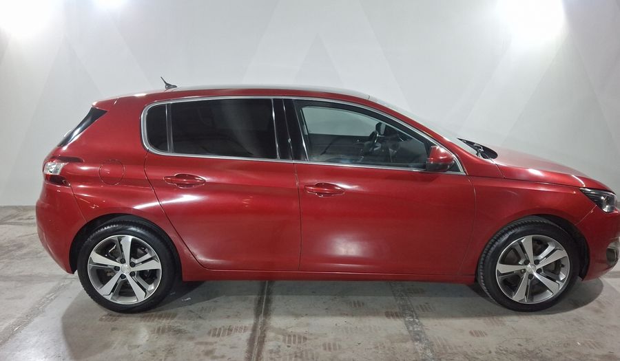 Peugeot 308 1.6 FELINE AT Hatchback 2016