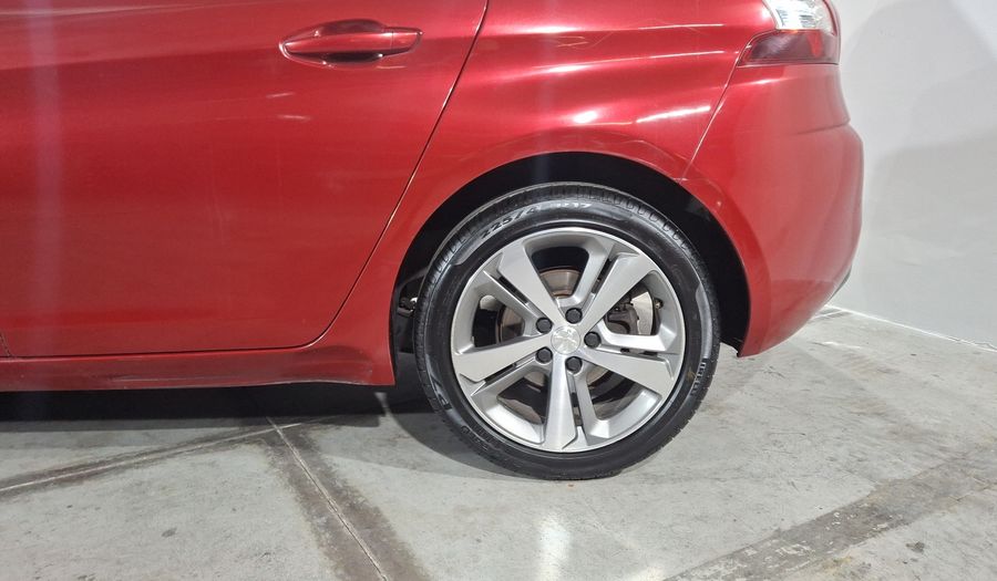 Peugeot 308 1.6 FELINE AT Hatchback 2016