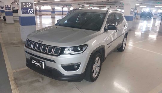 Jeep • Compass