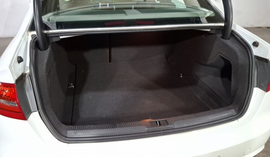 Audi A4 2.0 TFSI TRENDY PLUS S TRONIC QUATTRO Sedan 2015