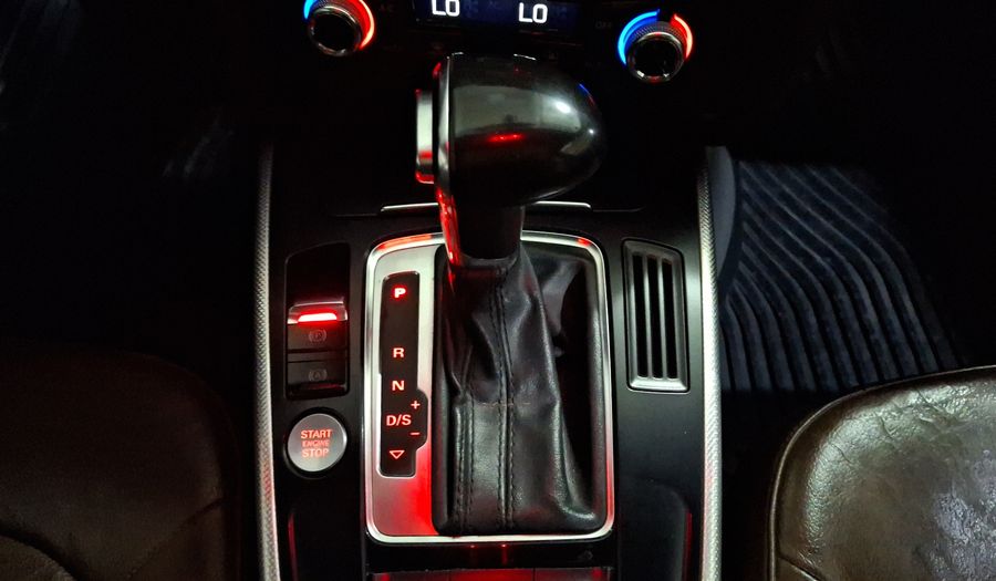 Audi A4 2.0 TFSI TRENDY PLUS S TRONIC QUATTRO Sedan 2015