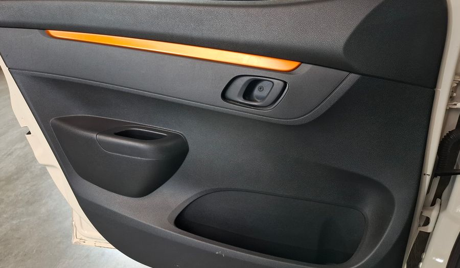 Renault Kwid 1.0 OUTSIDER Hatchback 2021