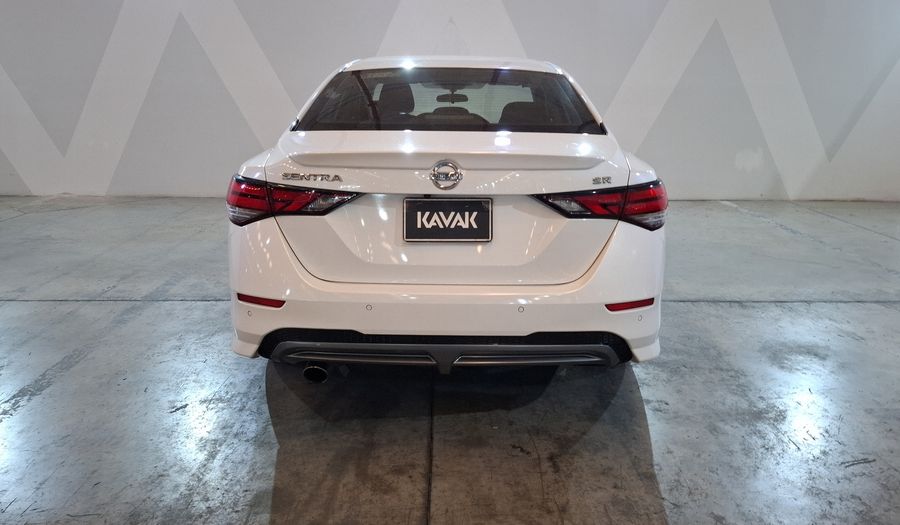 Nissan Sentra 2.0 SR CVT Sedan 2023
