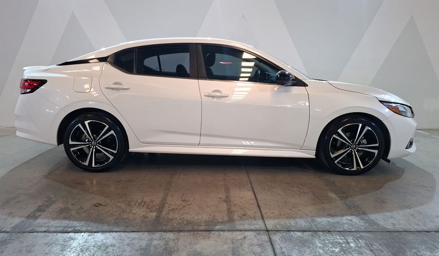 Nissan Sentra 2.0 SR CVT Sedan 2023