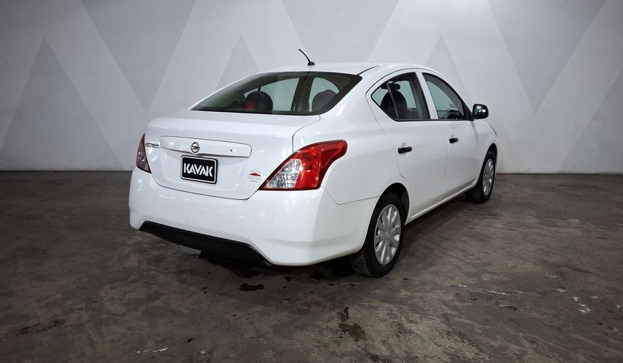 Nissan Versa 1.6 DRIVE AUTO Sedan 2018