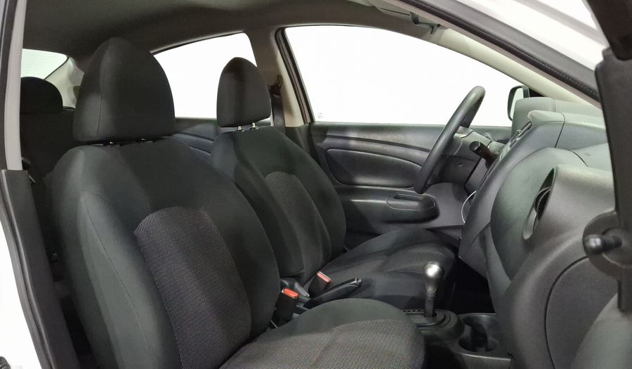 Nissan Versa 1.6 DRIVE AUTO Sedan 2018