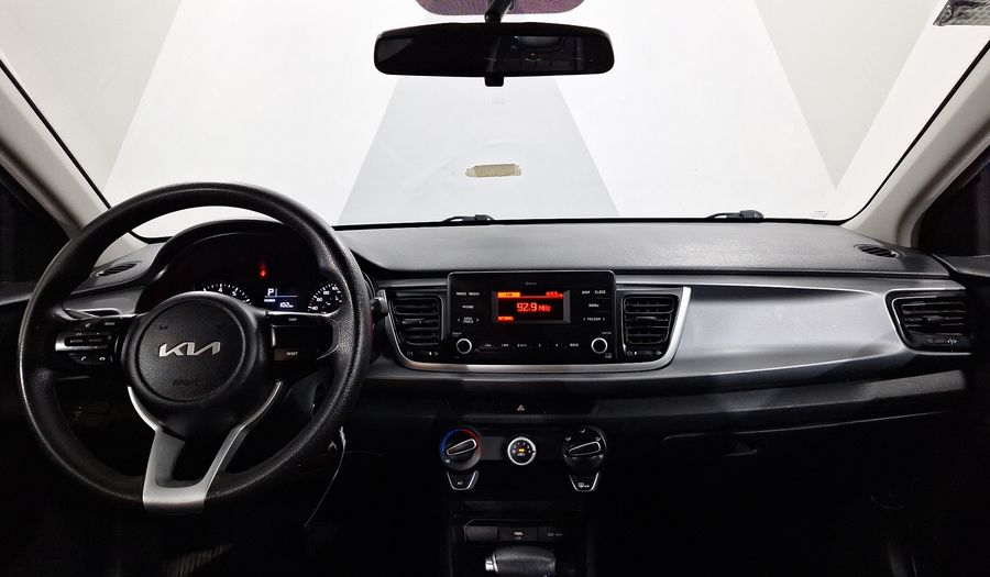 Kia Rio 1.6 L AUTO Sedan 2022