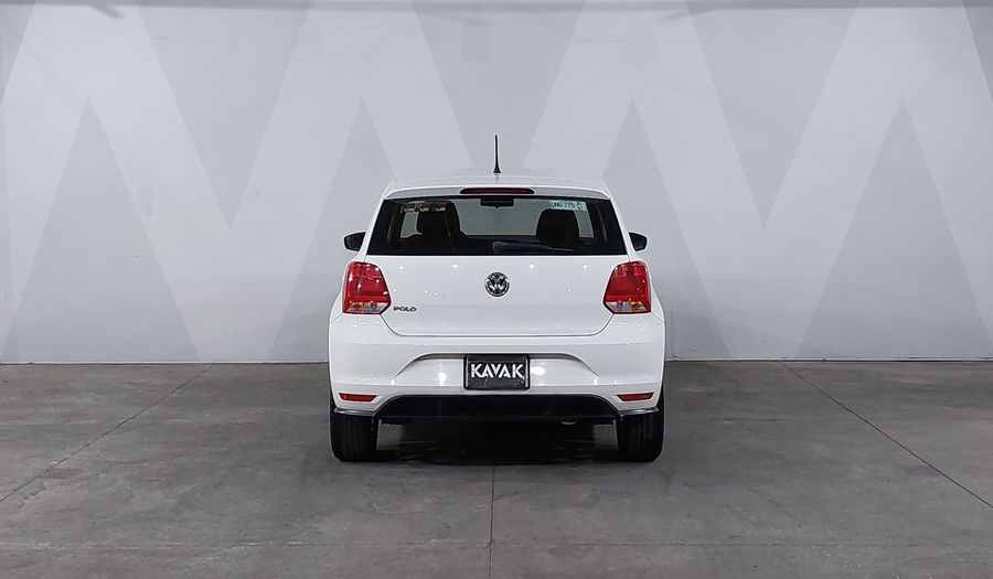 Volkswagen Polo 1.6 COMFORTLINE PLUS Hatchback 2021