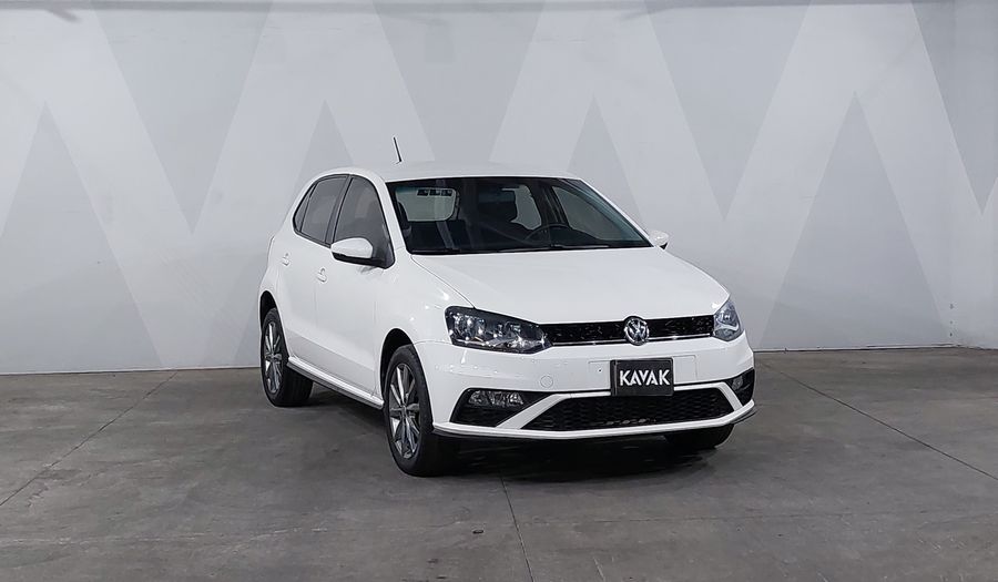 Volkswagen Polo 1.6 COMFORTLINE PLUS Hatchback 2021