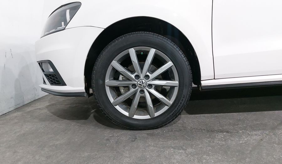 Volkswagen Polo 1.6 COMFORTLINE PLUS Hatchback 2021