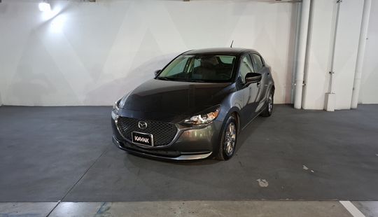Mazda • Mazda 2