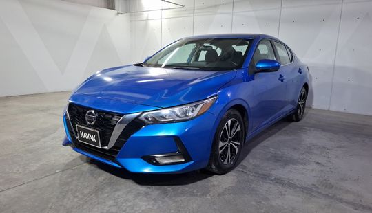 Nissan • Sentra