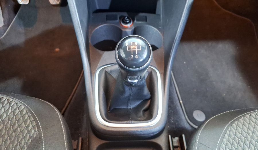 Volkswagen Vento 1.6 HIGHLINE STD. Sedan 2018