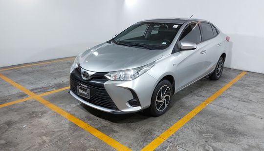 Toyota • Yaris