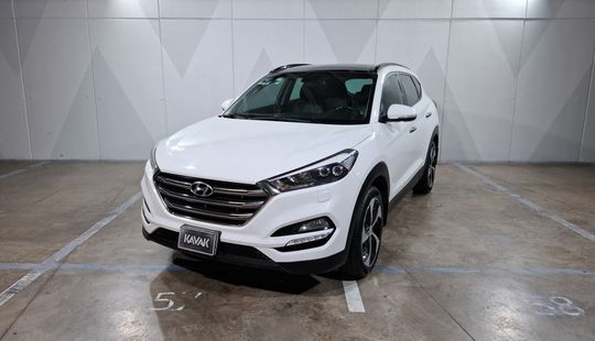 Hyundai • Tucson