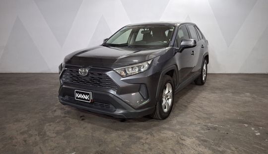 Toyota • RAV4