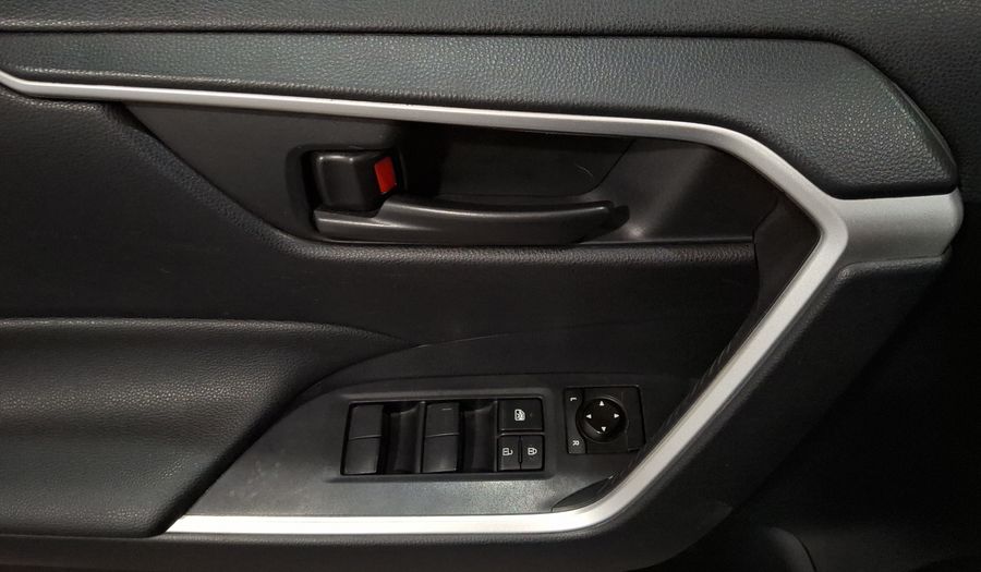 Toyota Rav4 2.5 LE AUTO Suv 2020