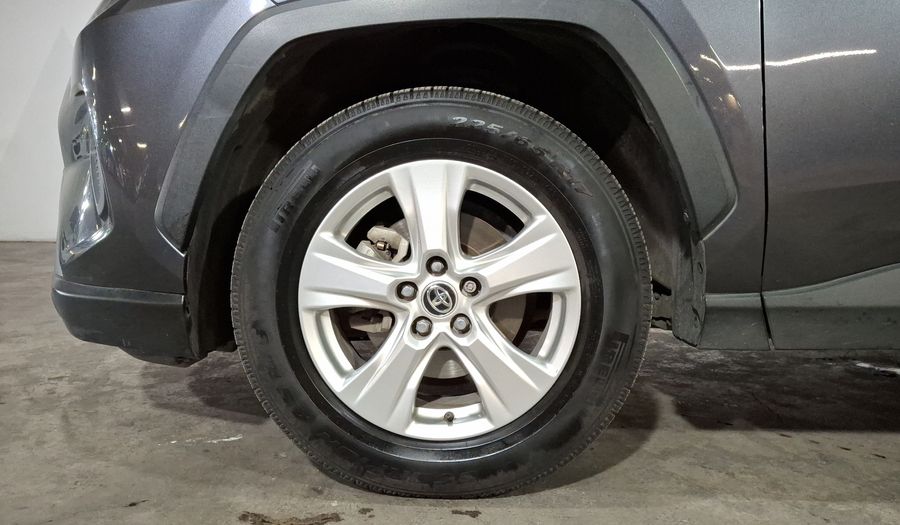 Toyota Rav4 2.5 LE AUTO Suv 2020