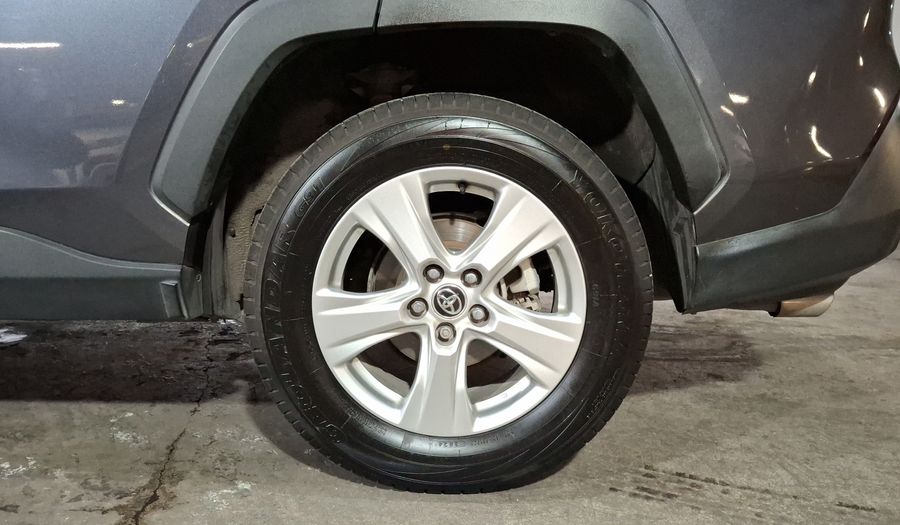 Toyota Rav4 2.5 LE AUTO Suv 2020