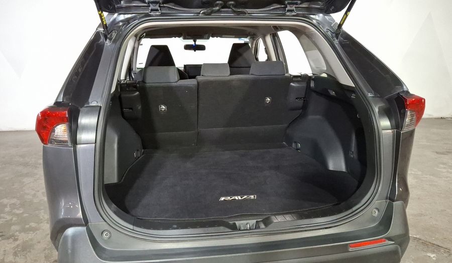 Toyota Rav4 2.5 LE AUTO Suv 2020