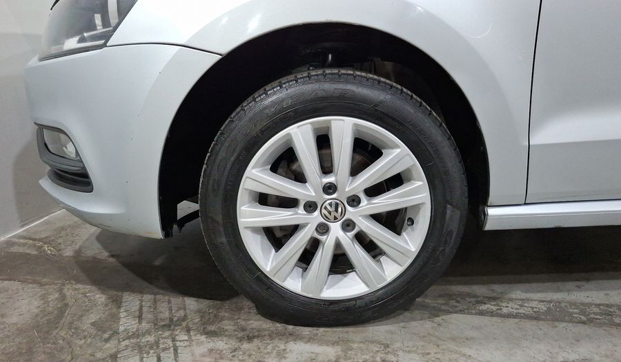 Volkswagen Polo 1.2 TSI DSG Hatchback 2016