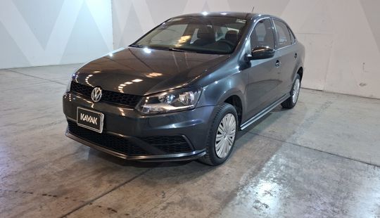 Volkswagen • Vento