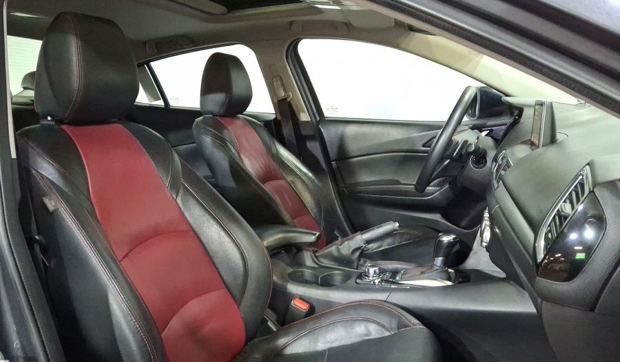 Mazda 3 2.5 SEDÁN S GRAND TOURING TA Sedan 2016