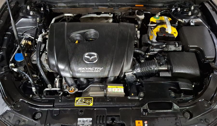 Mazda 3 2.5 SEDÁN S GRAND TOURING TA Sedan 2016